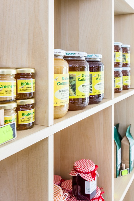 Geschäft Einblick 13